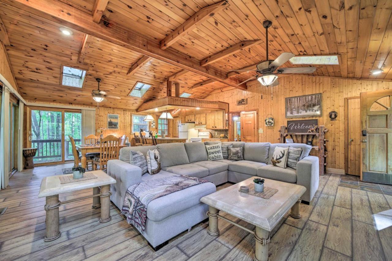 Cozy Lake Toxaway Cabin With Deck, Fire Pit And Grill! Exterior foto