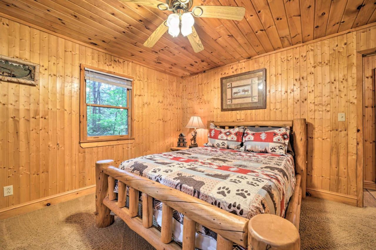 Cozy Lake Toxaway Cabin With Deck, Fire Pit And Grill! Exterior foto